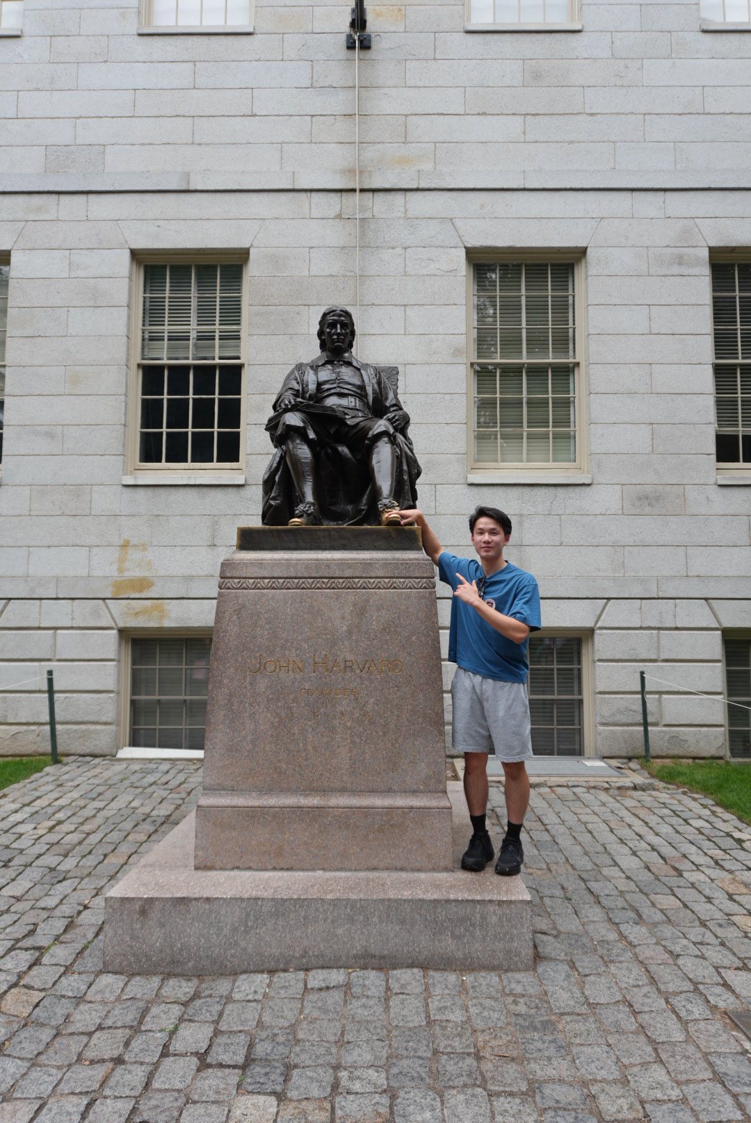 John Harvard's foot, Harvard Yard